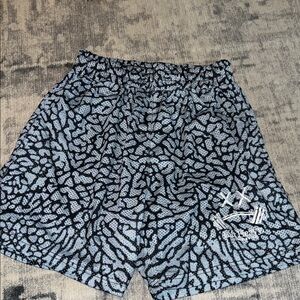 Black & Light Blue Patterned Women's Athletic Shorts